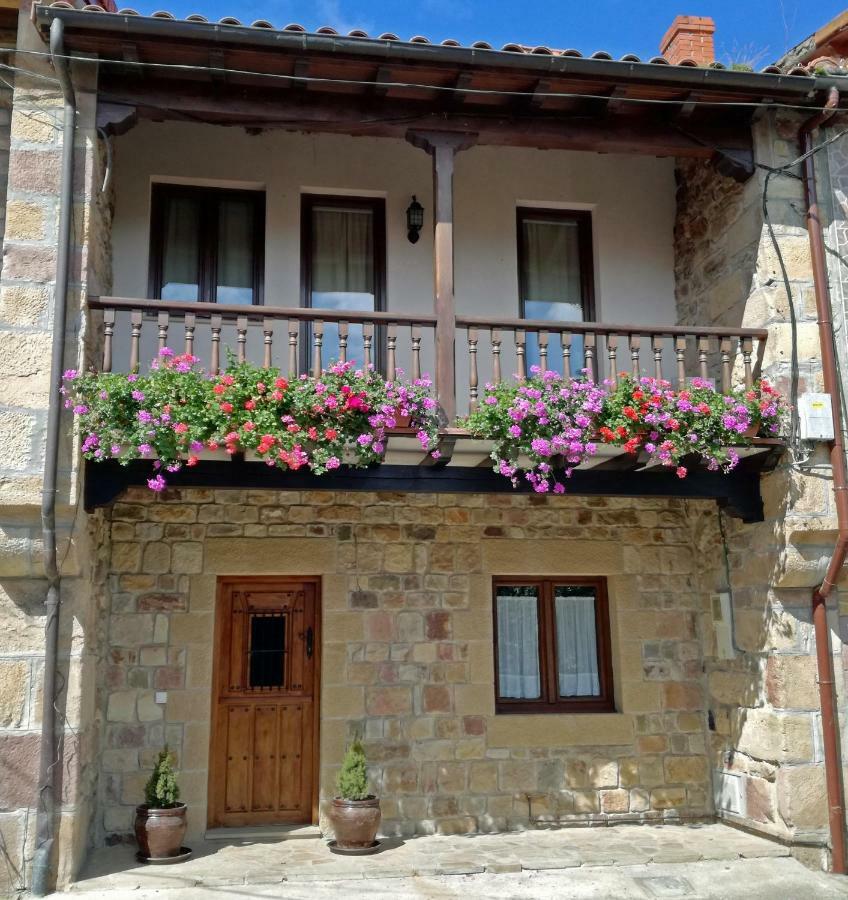 Villasuso de Cieza El Rincon Del Besayaゲストハウス エクステリア 写真